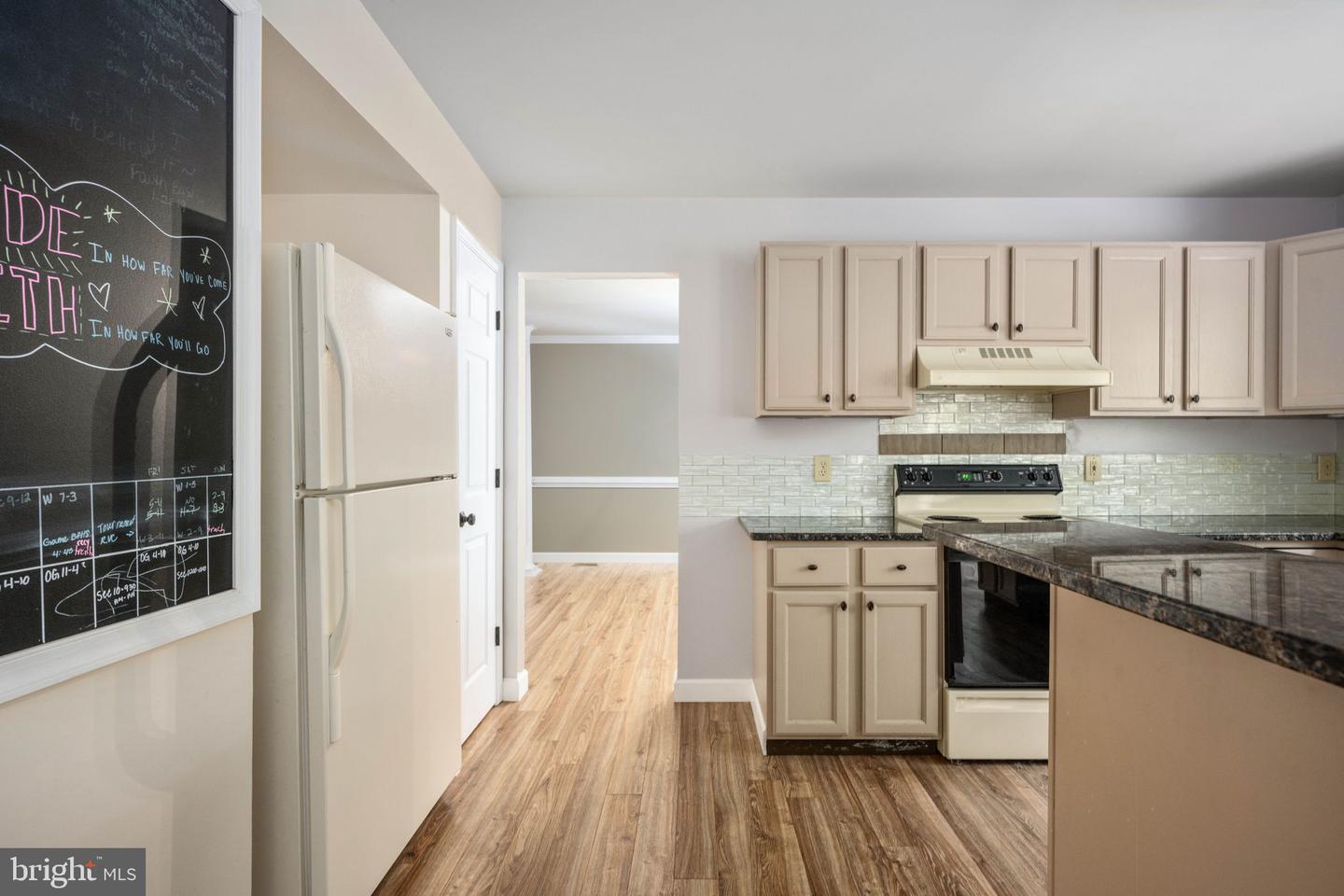 7 Lynchester Dr