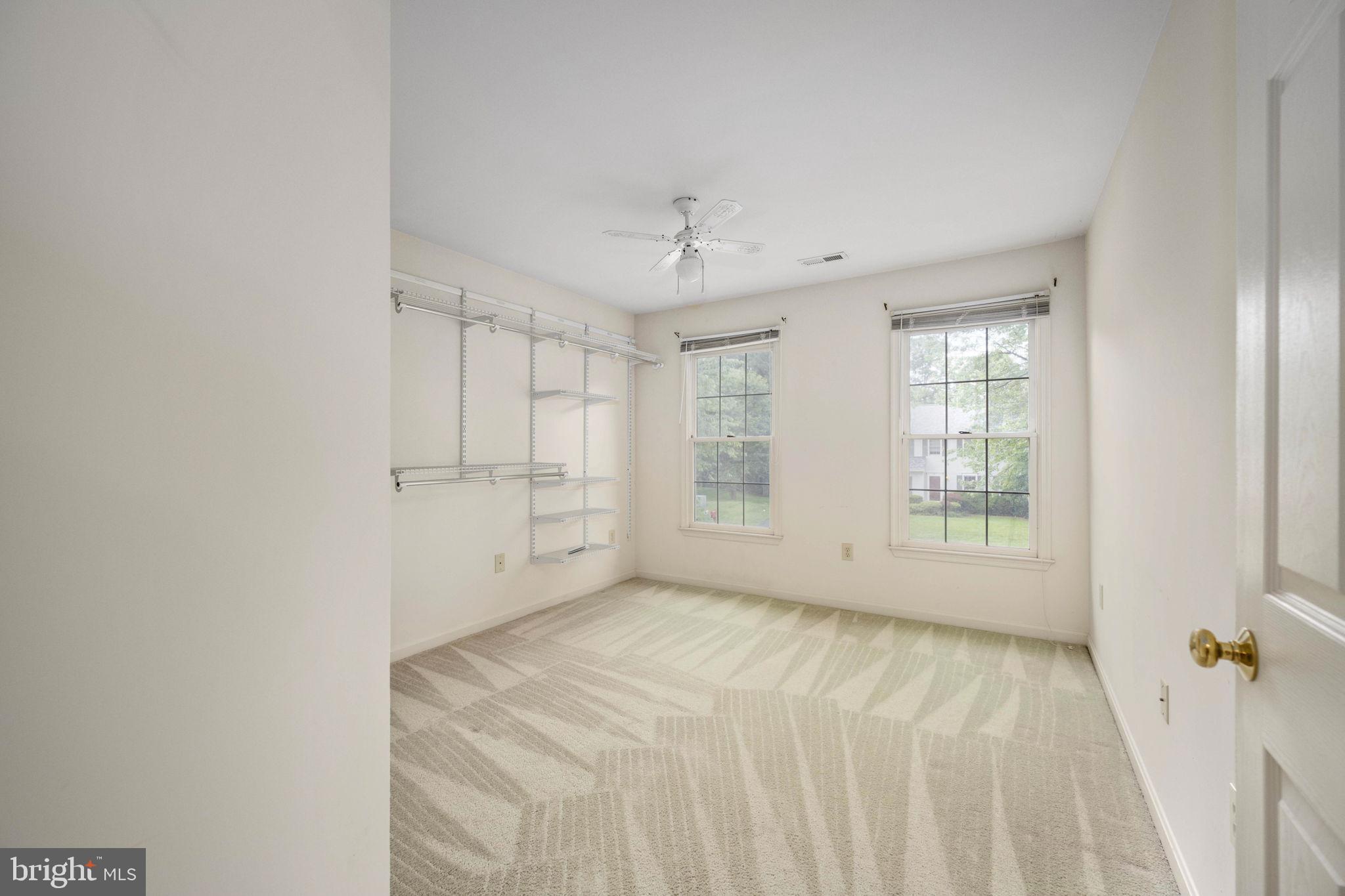 7 Lynchester Dr