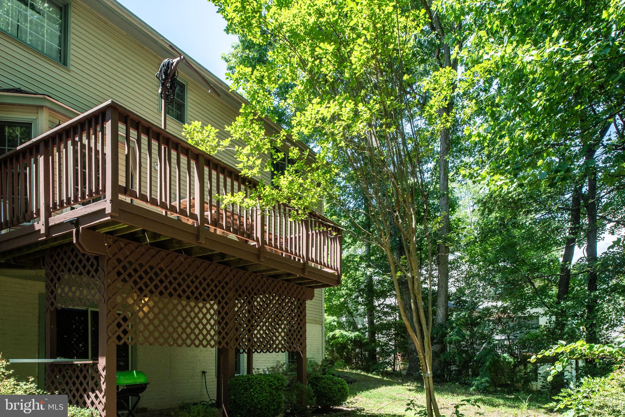 7 Lynchester Dr