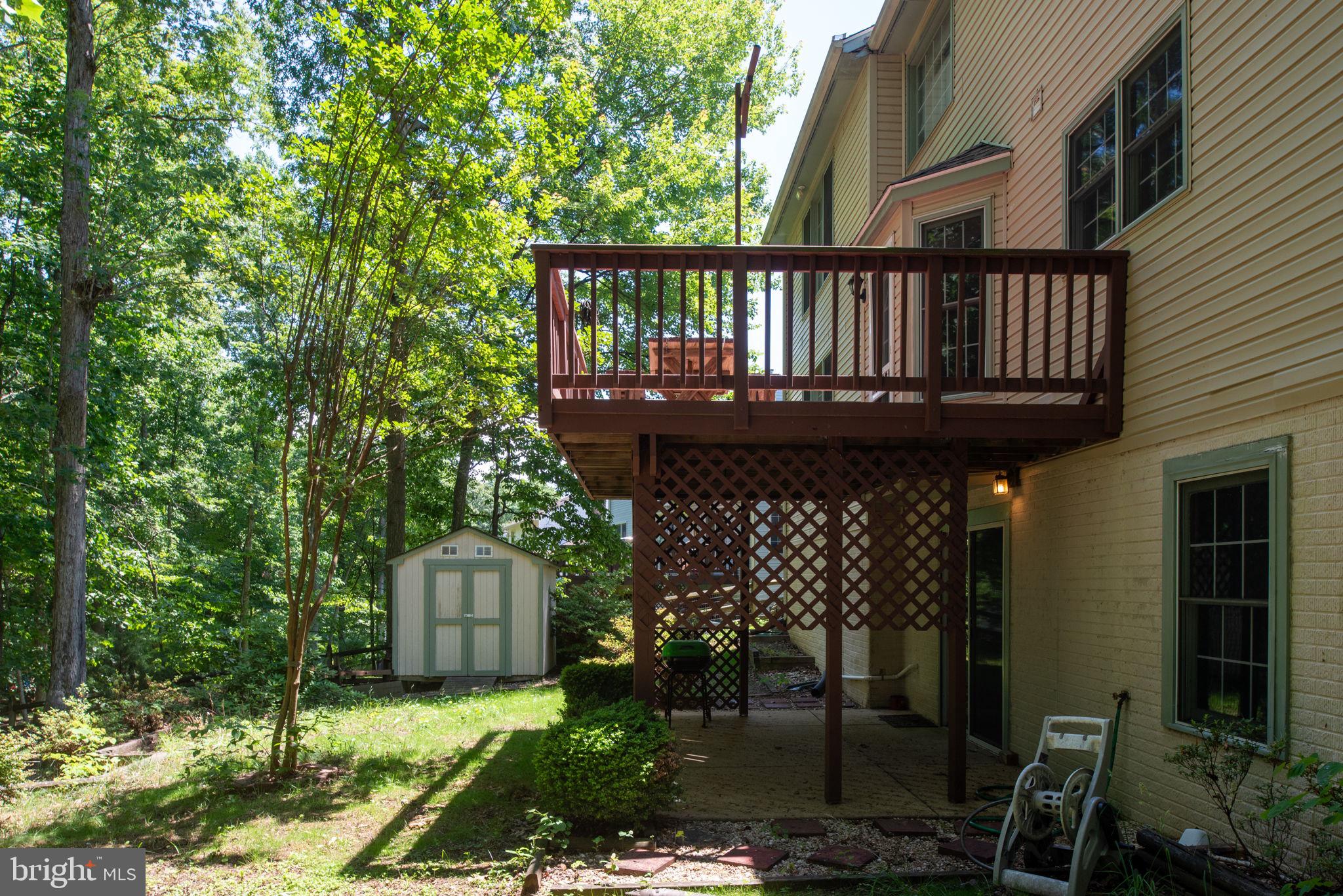 7 Lynchester Dr