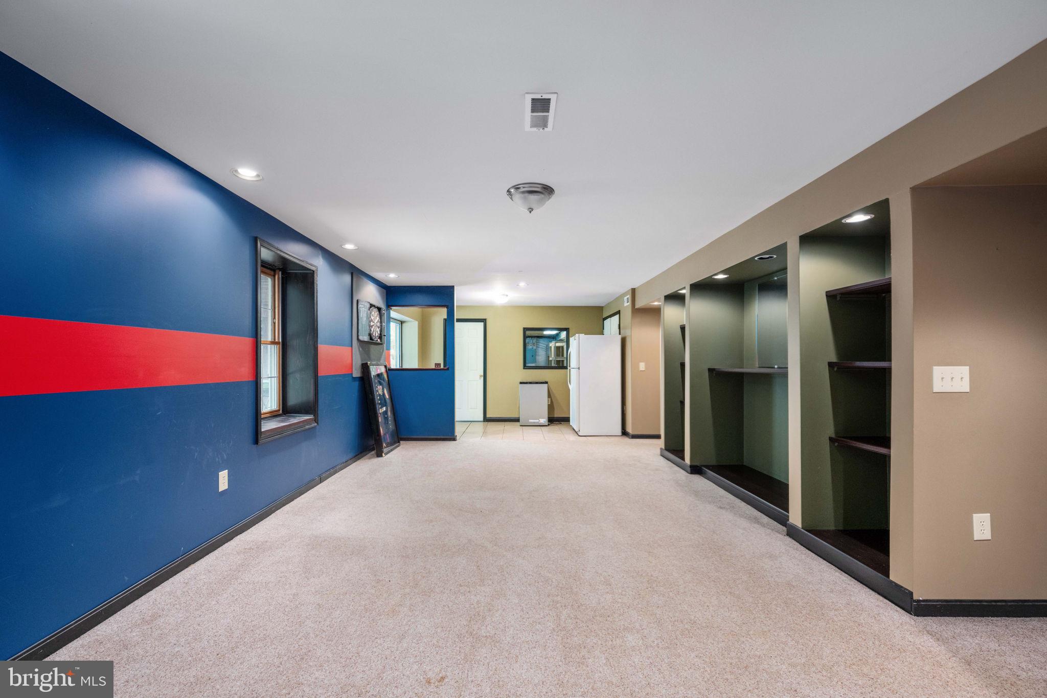 7 Lynchester Dr