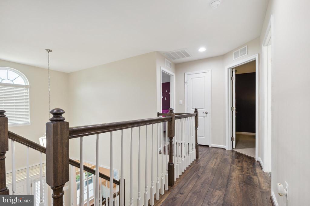 26 KETTLEBROOK CT