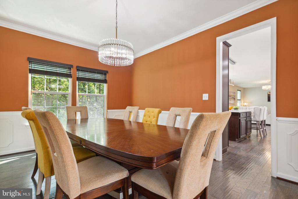26 KETTLEBROOK CT