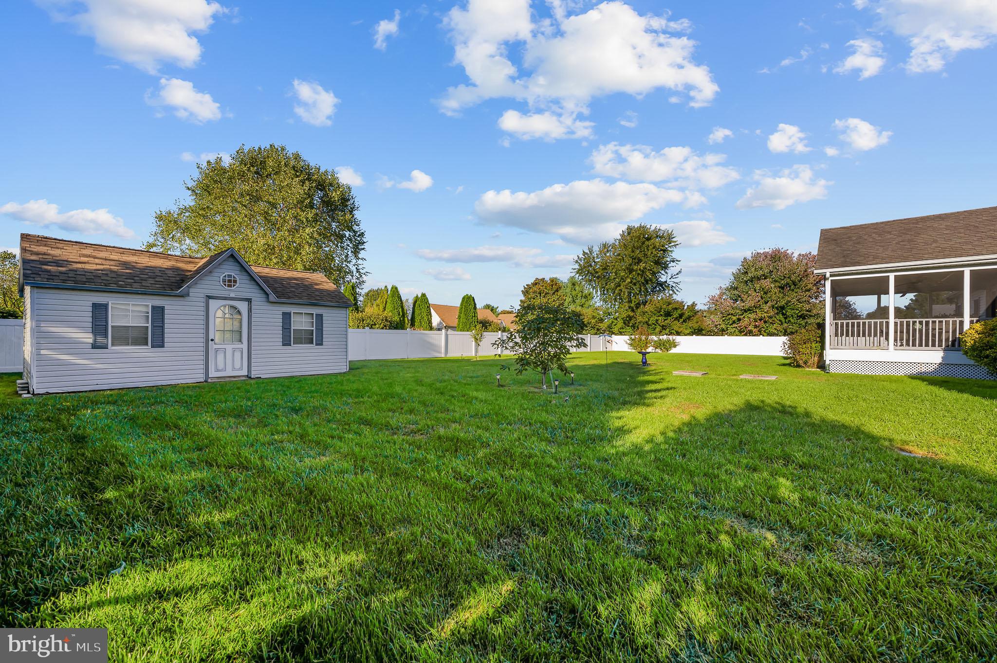 105 LUCKY FIRST DRIVE