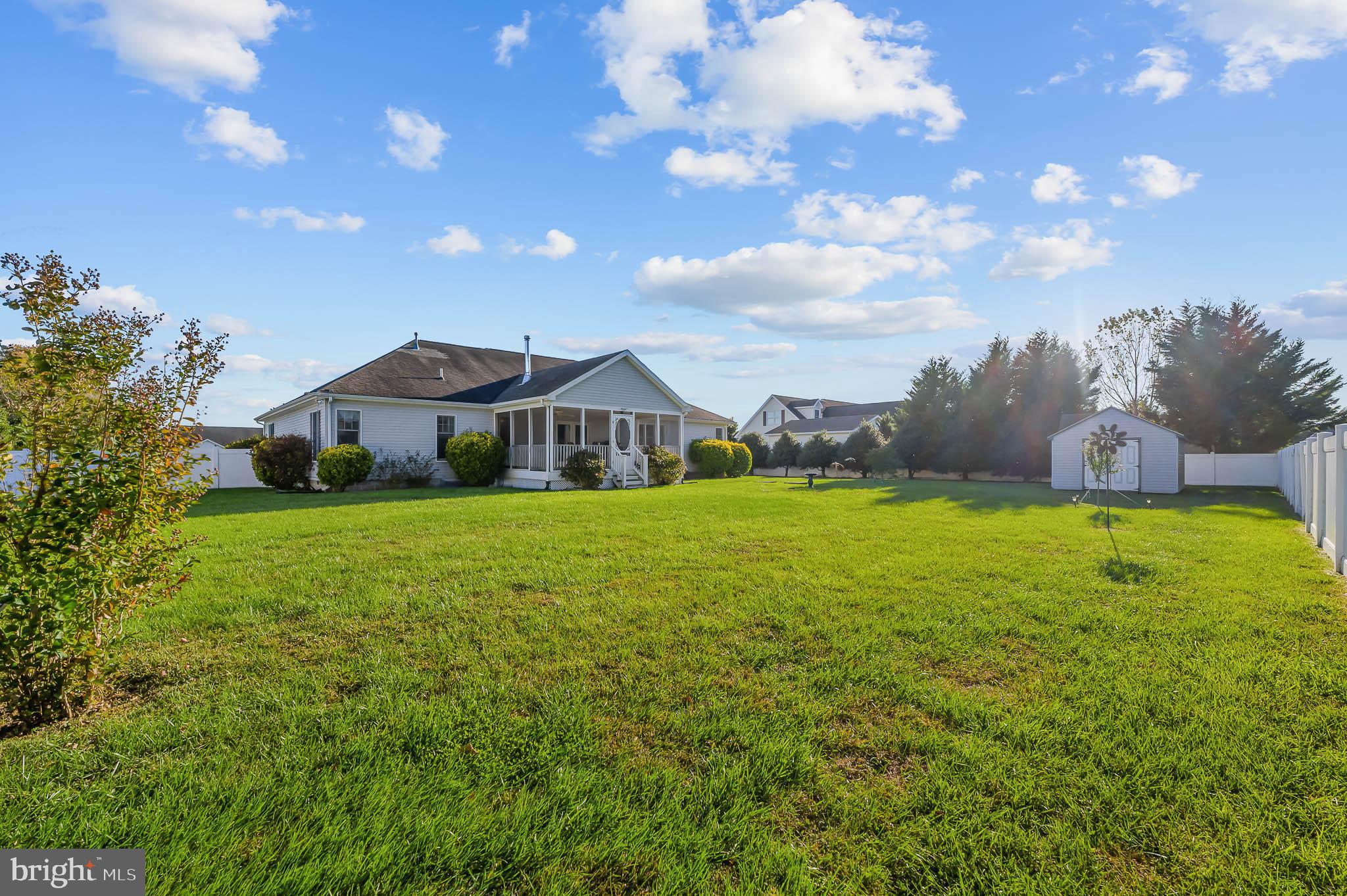 105 LUCKY FIRST DRIVE