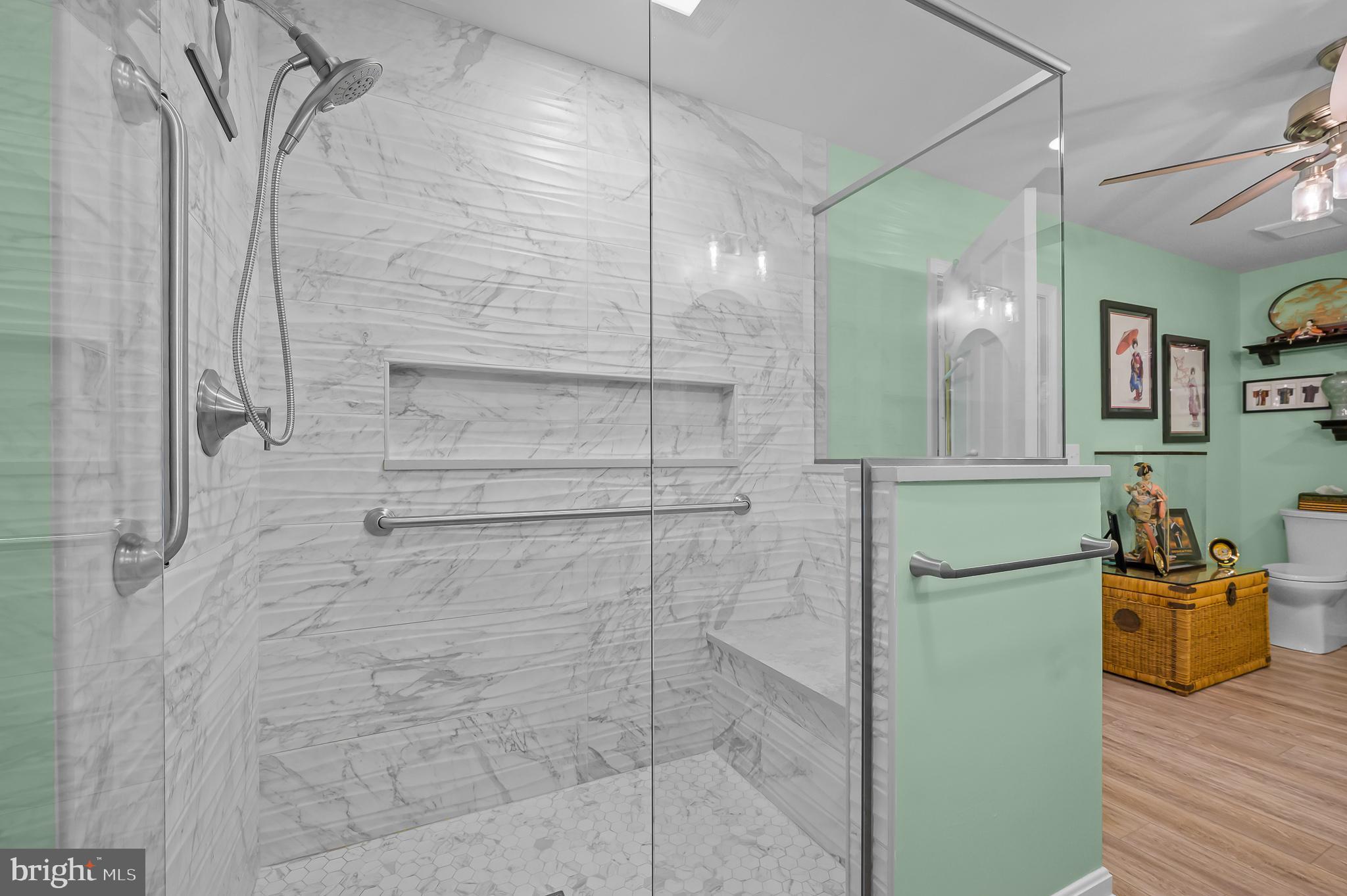 105 LUCKY FIRST DRIVE