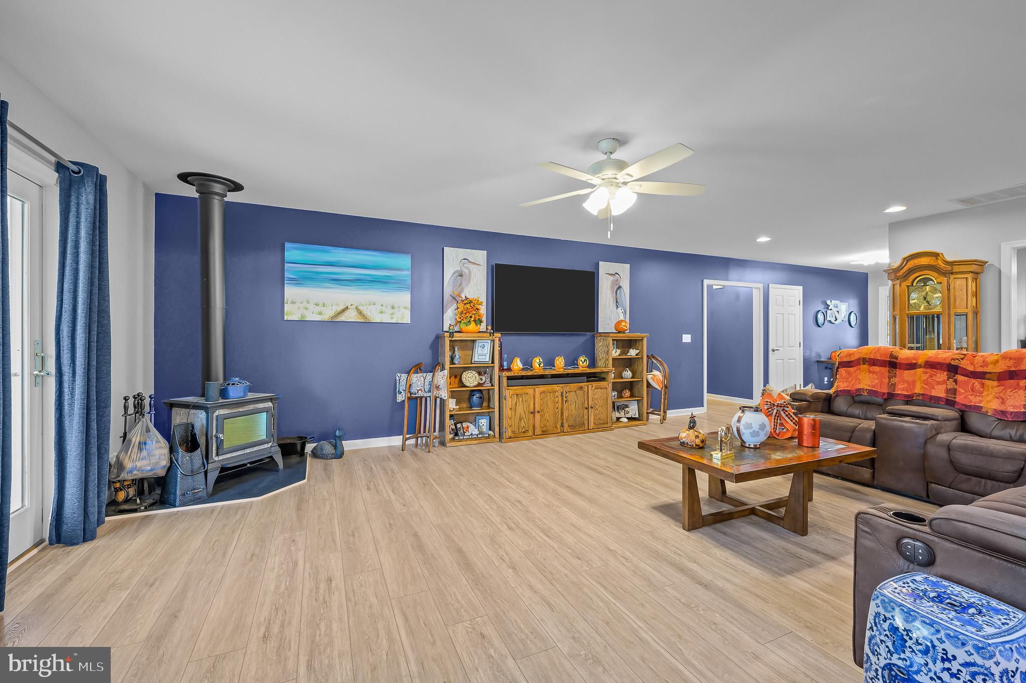 105 LUCKY FIRST DRIVE