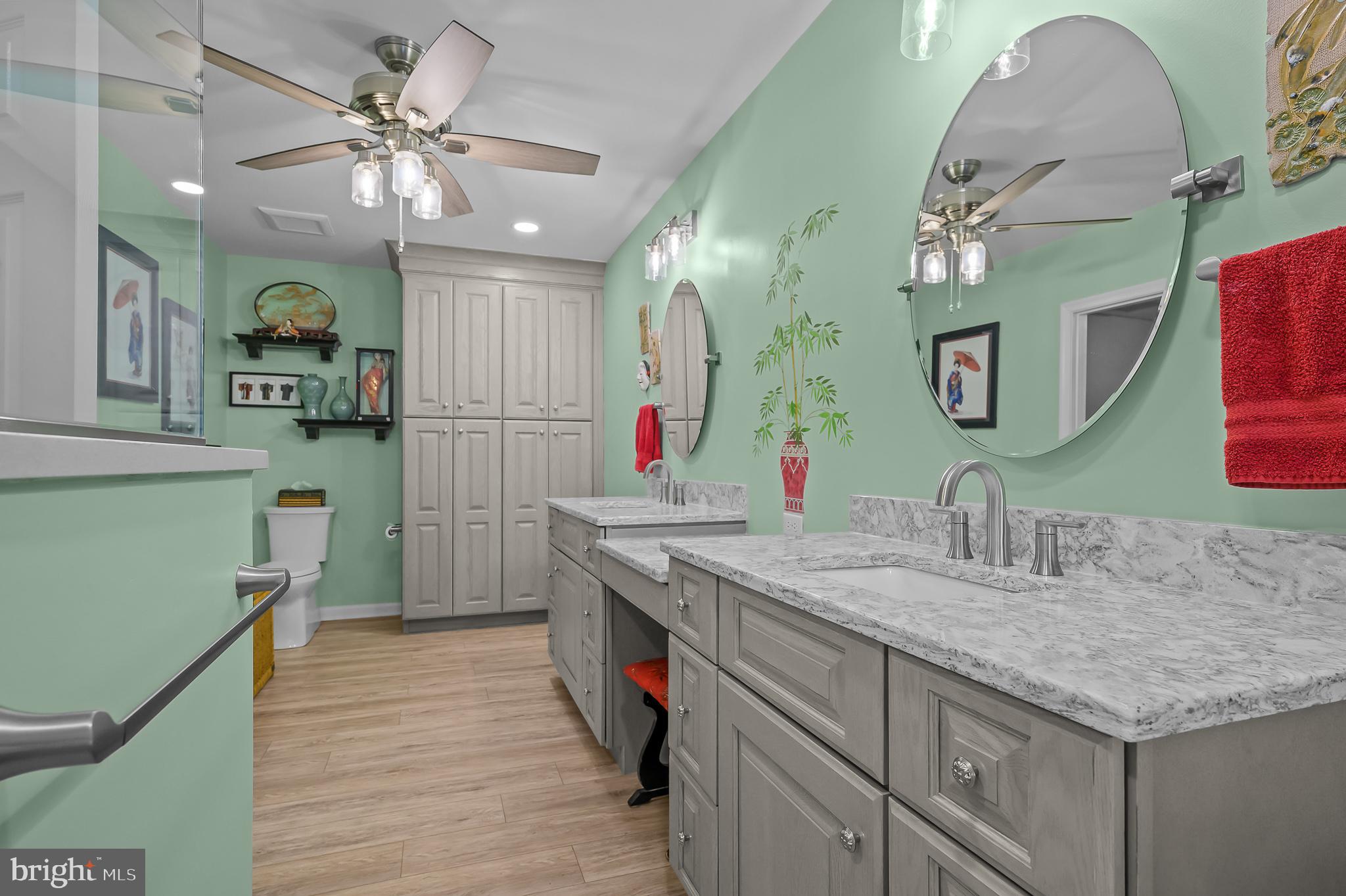 105 LUCKY FIRST DRIVE