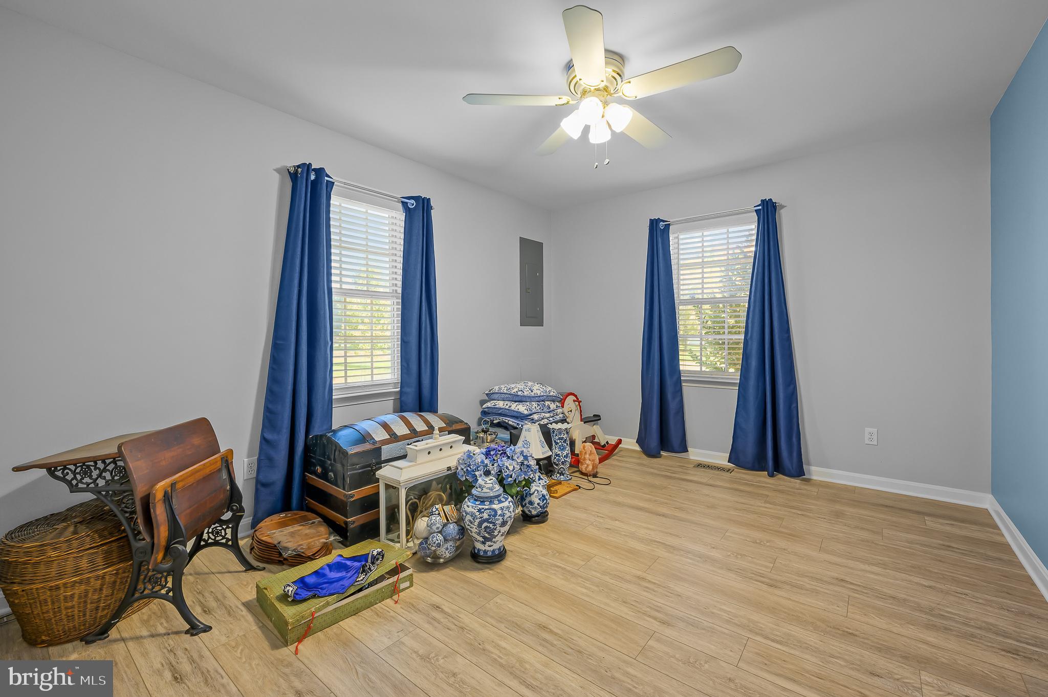 105 LUCKY FIRST DRIVE