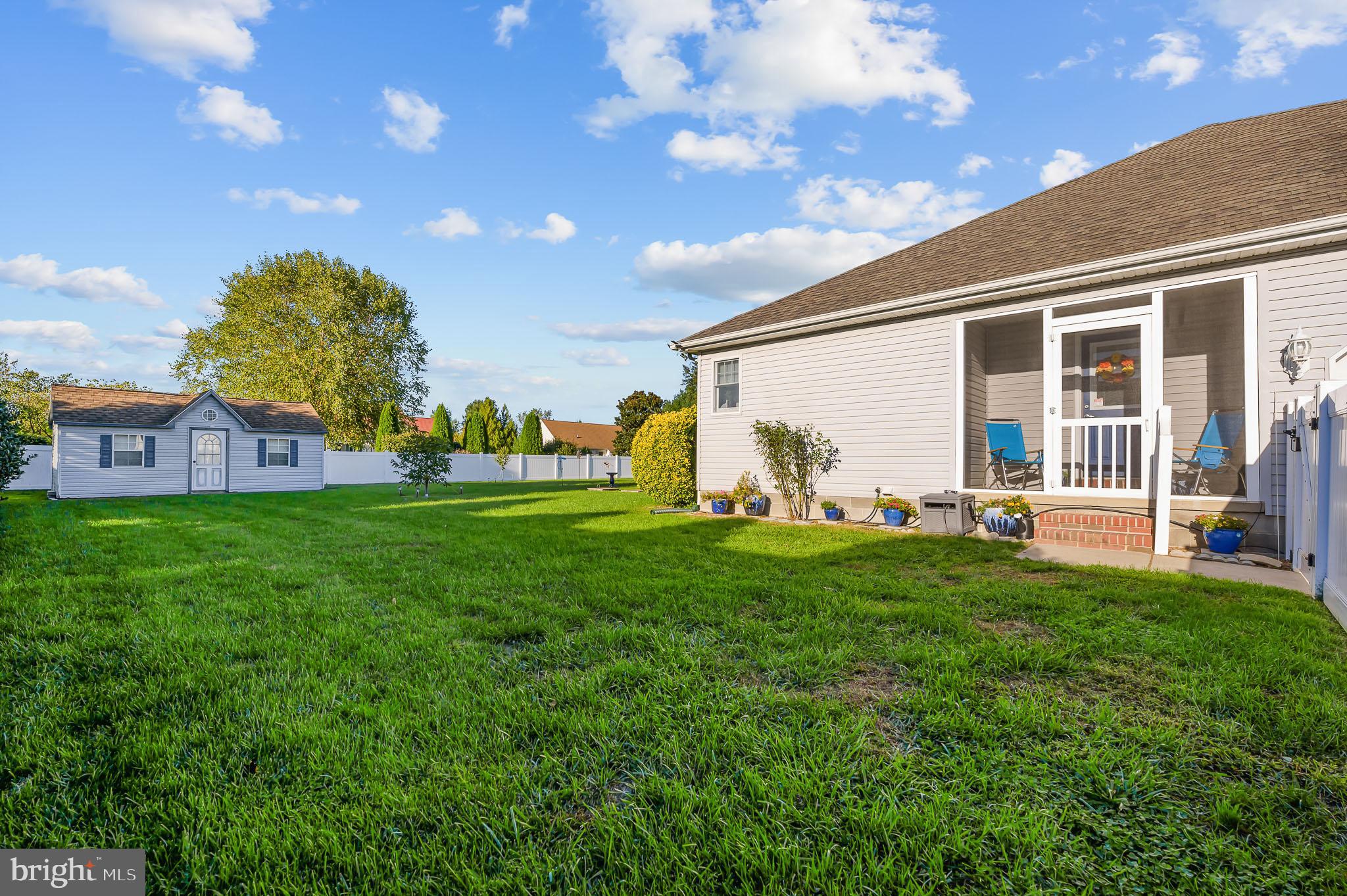 105 LUCKY FIRST DRIVE