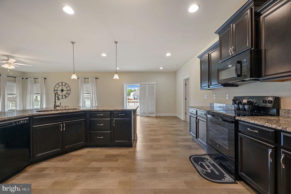 306 HORSE TRAIL LANE