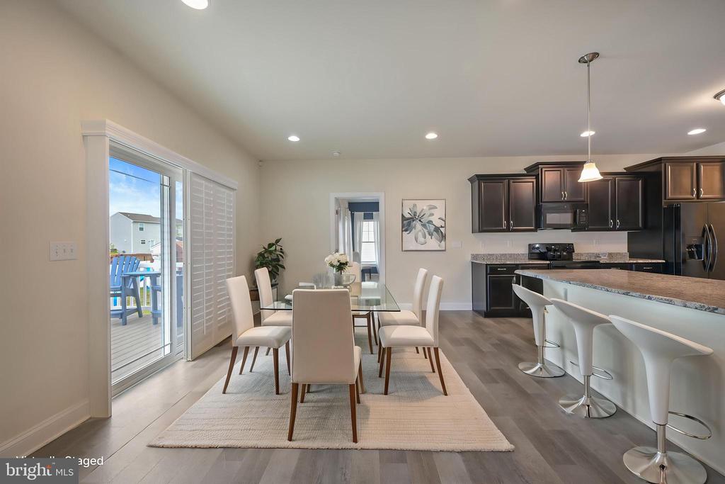 306 HORSE TRAIL LANE