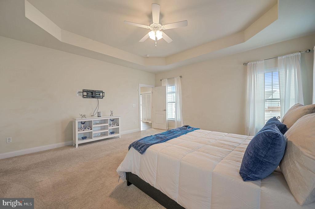 306 HORSE TRAIL LANE