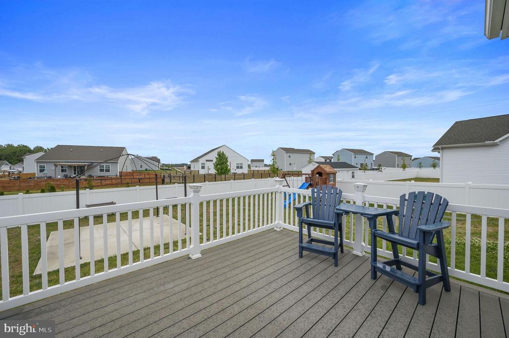 306 HORSE TRAIL LANE