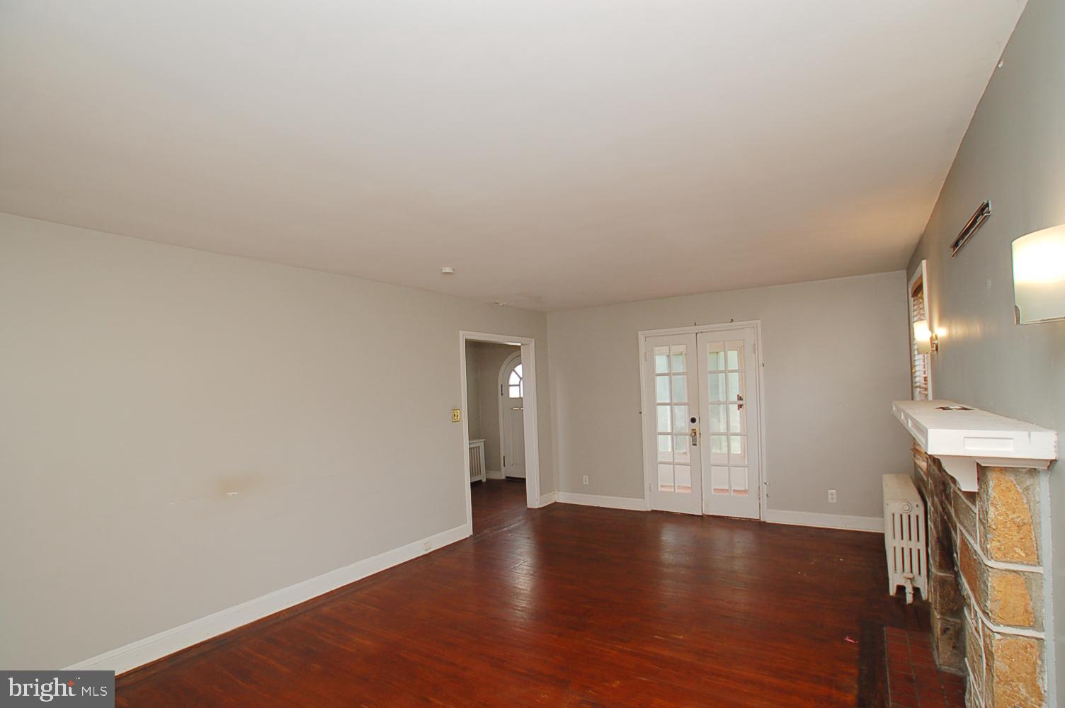 604 S LINCOLN STREET