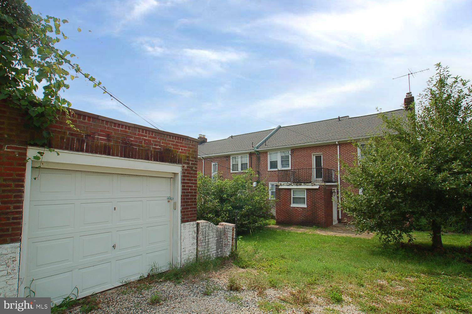 604 S LINCOLN STREET