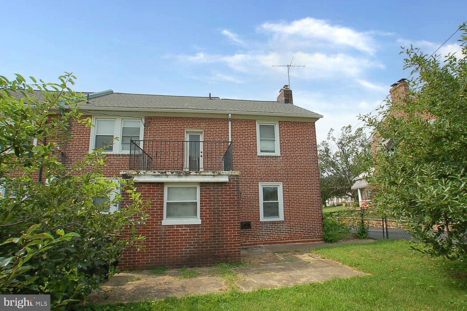 604 S LINCOLN STREET