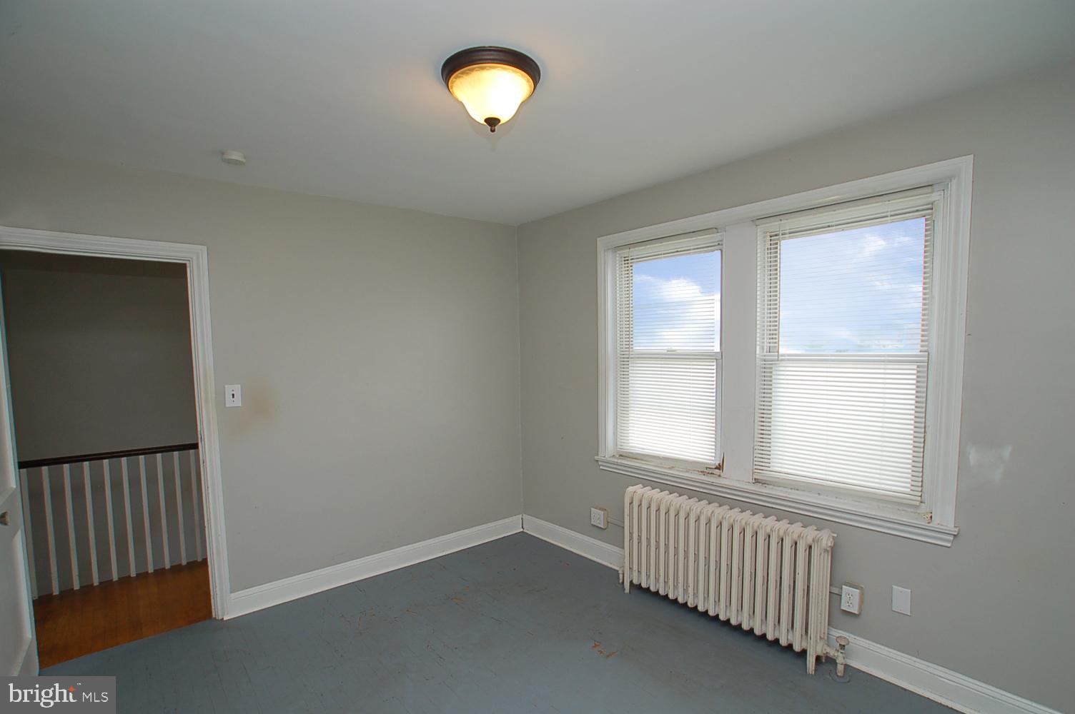 604 S LINCOLN STREET