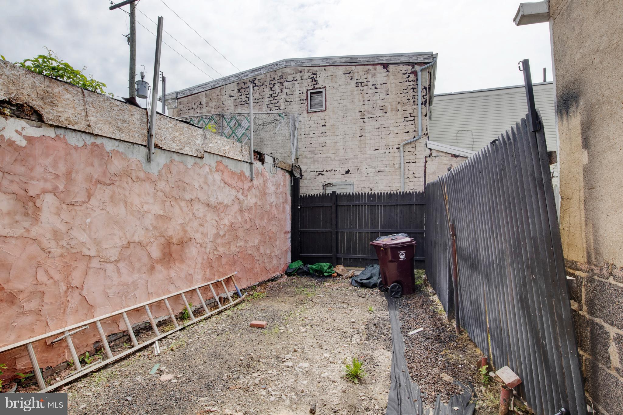 302 NEW CASTLE AVENUE