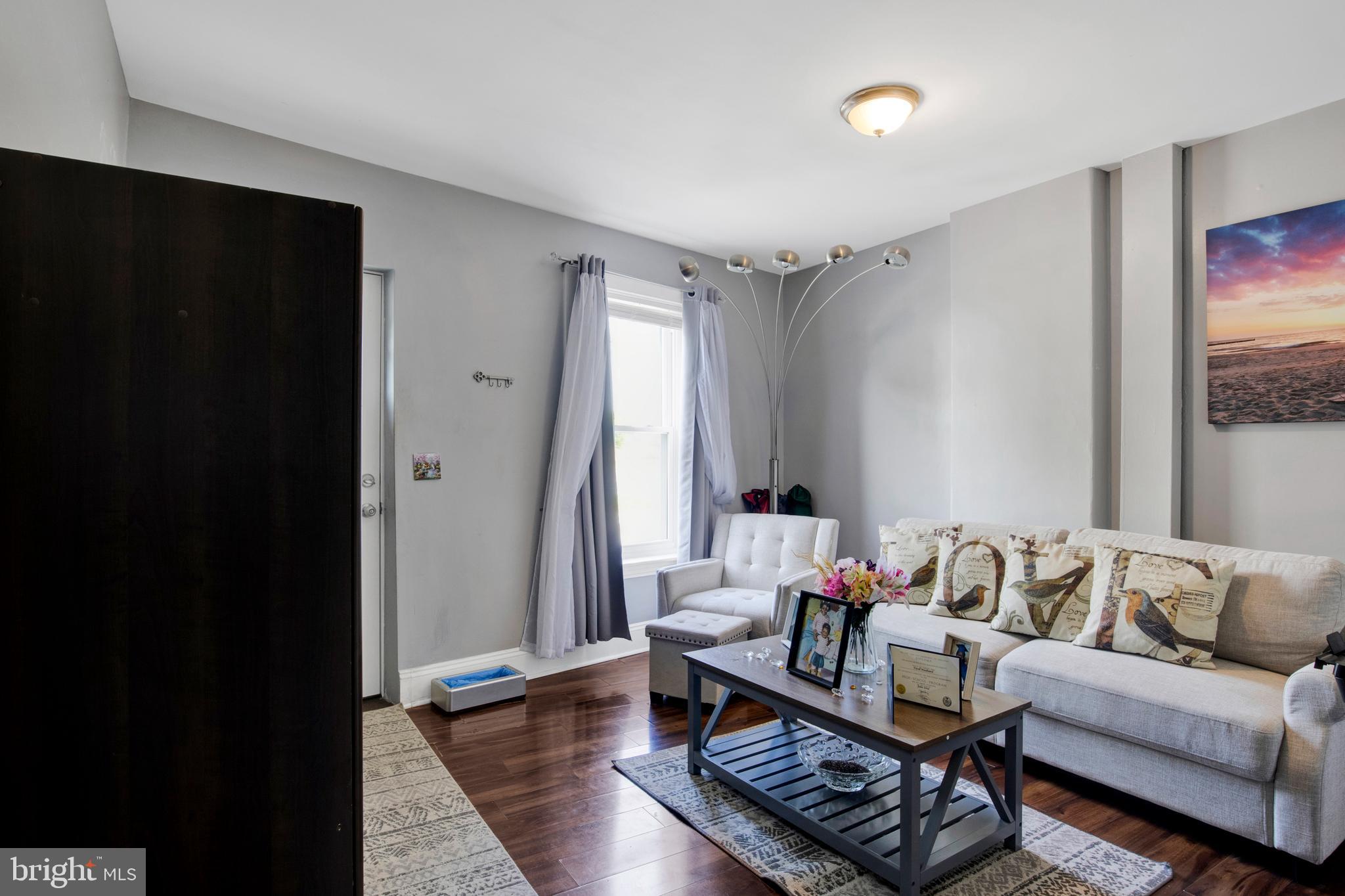 302 NEW CASTLE AVENUE