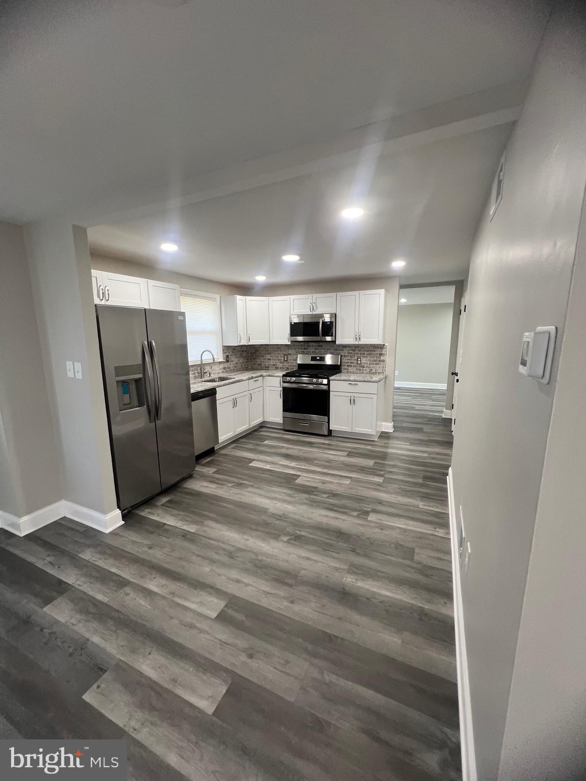 33 MONTPELIER BOULEVARD