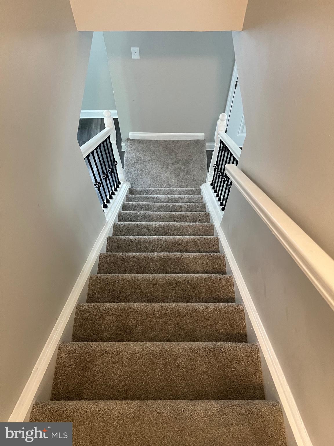 33 MONTPELIER BOULEVARD