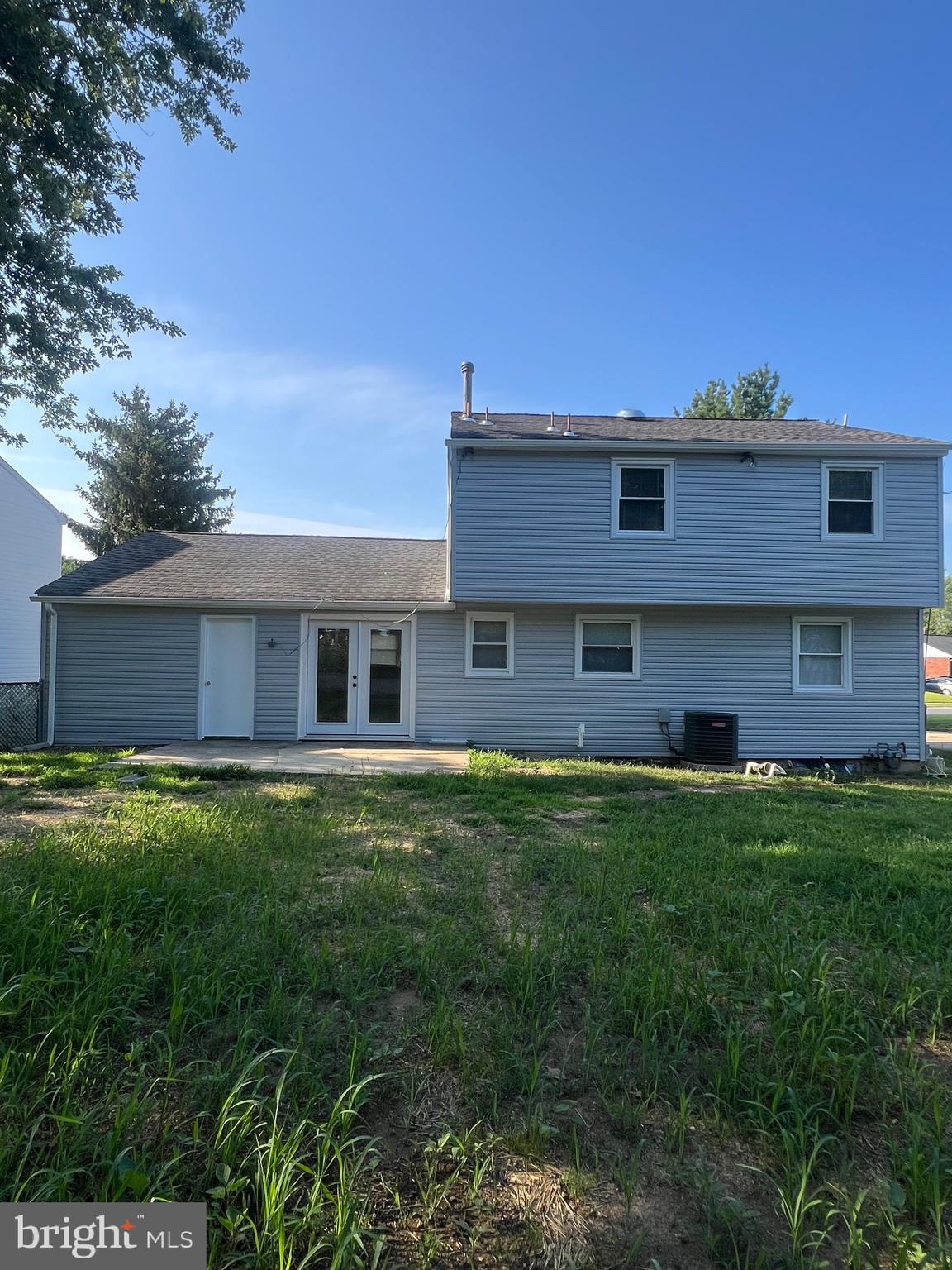 33 MONTPELIER BOULEVARD