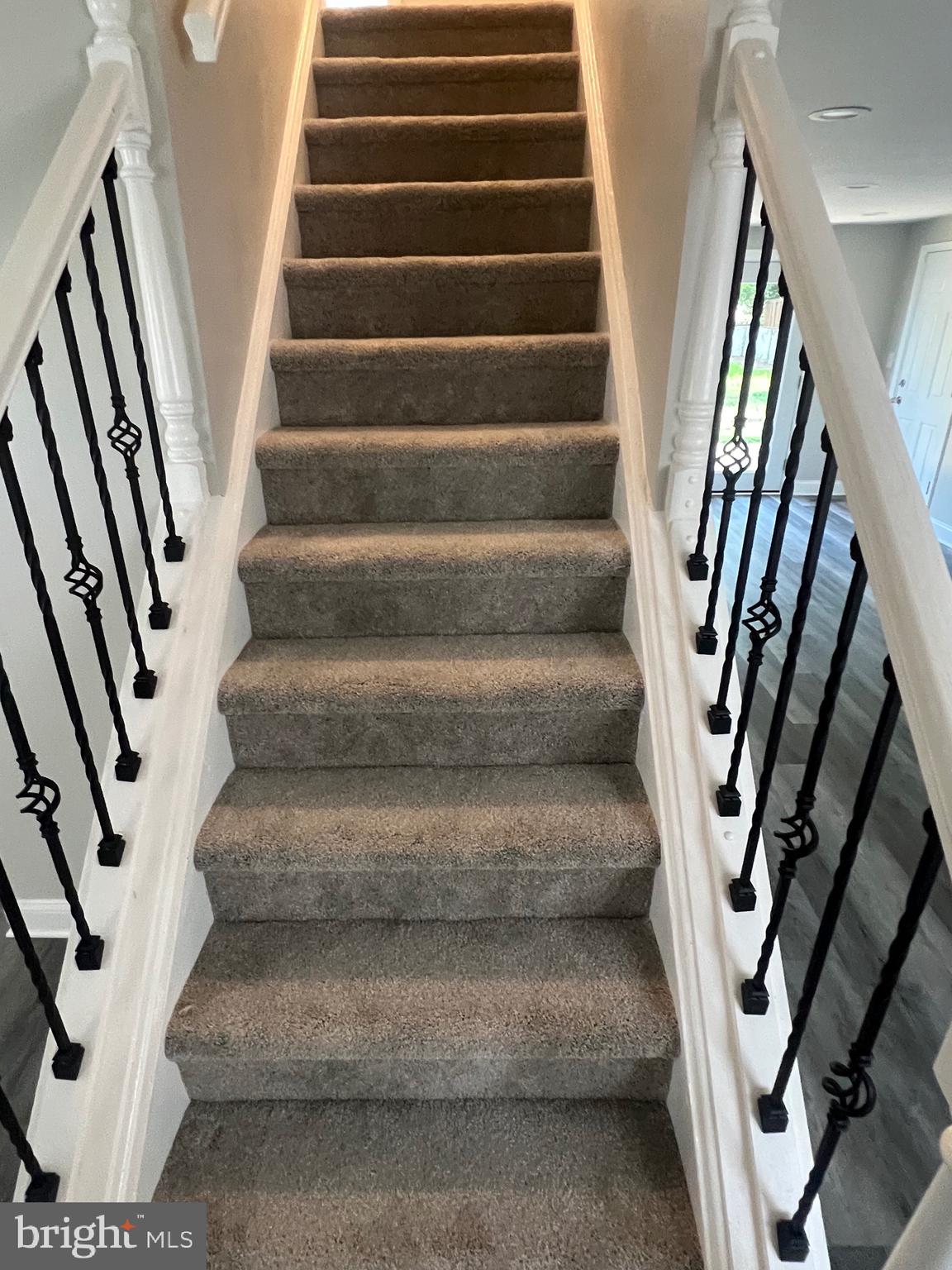 33 MONTPELIER BOULEVARD