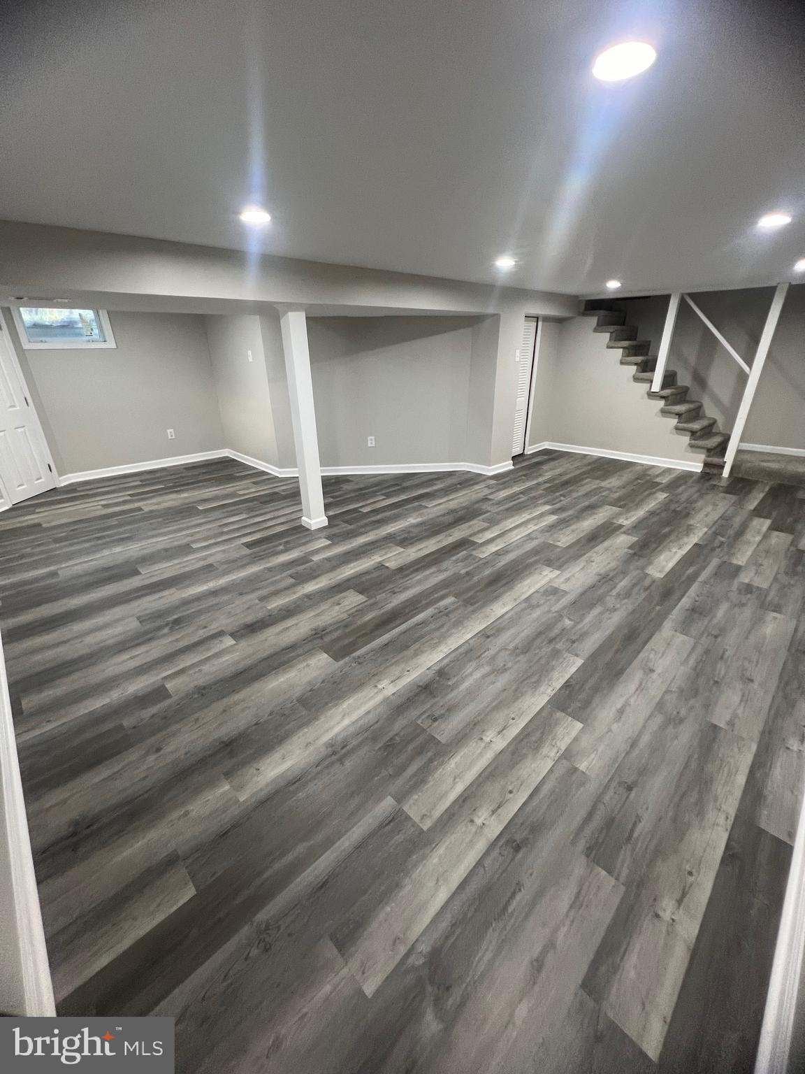 33 MONTPELIER BOULEVARD