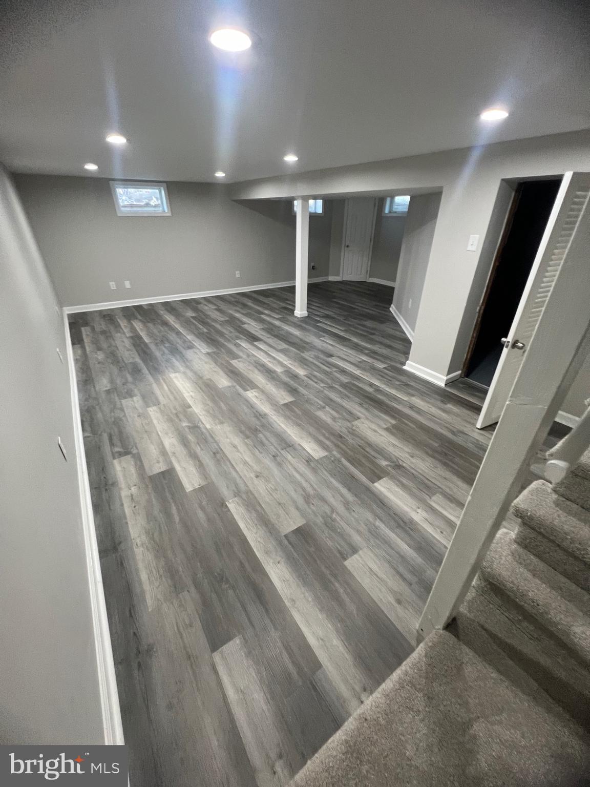 33 MONTPELIER BOULEVARD