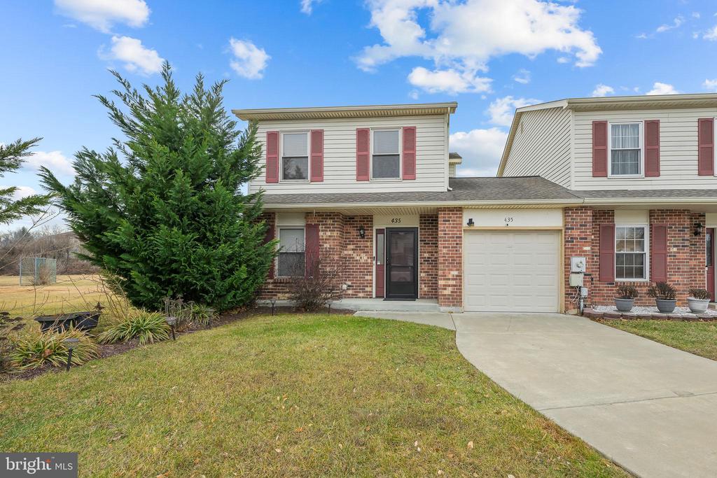 435 CALBURN COURT