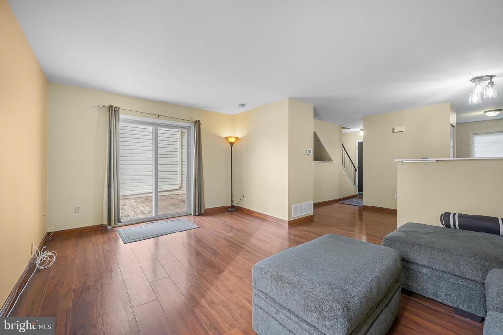 435 CALBURN COURT