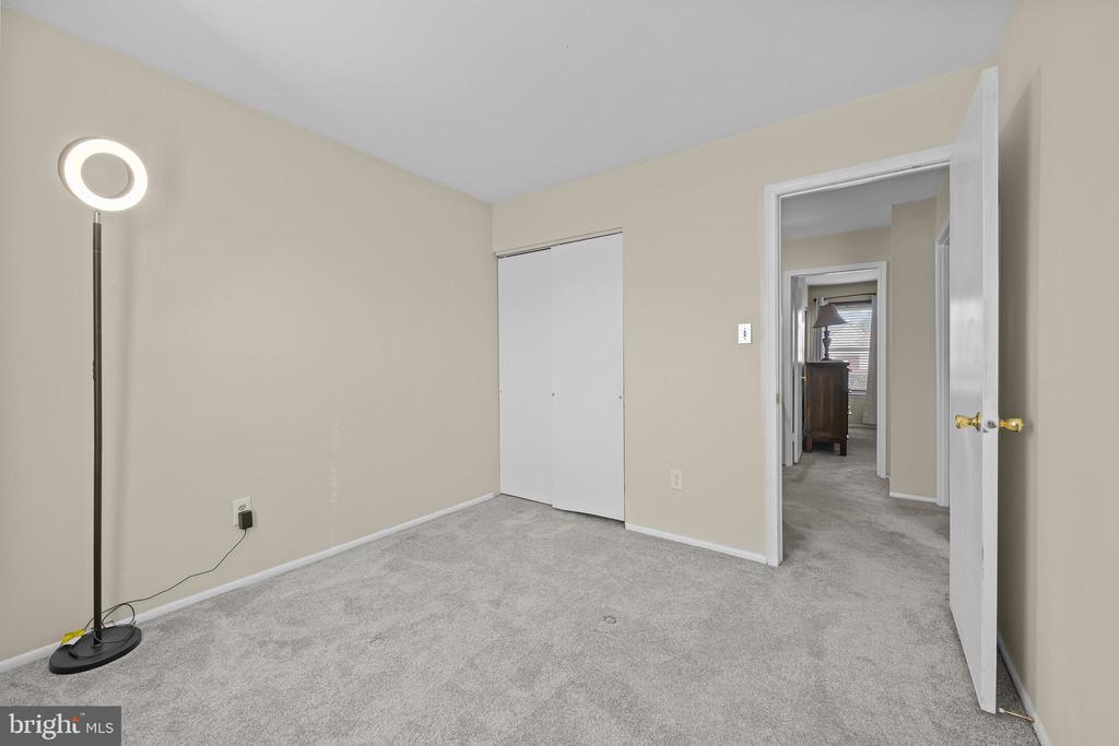 435 CALBURN COURT