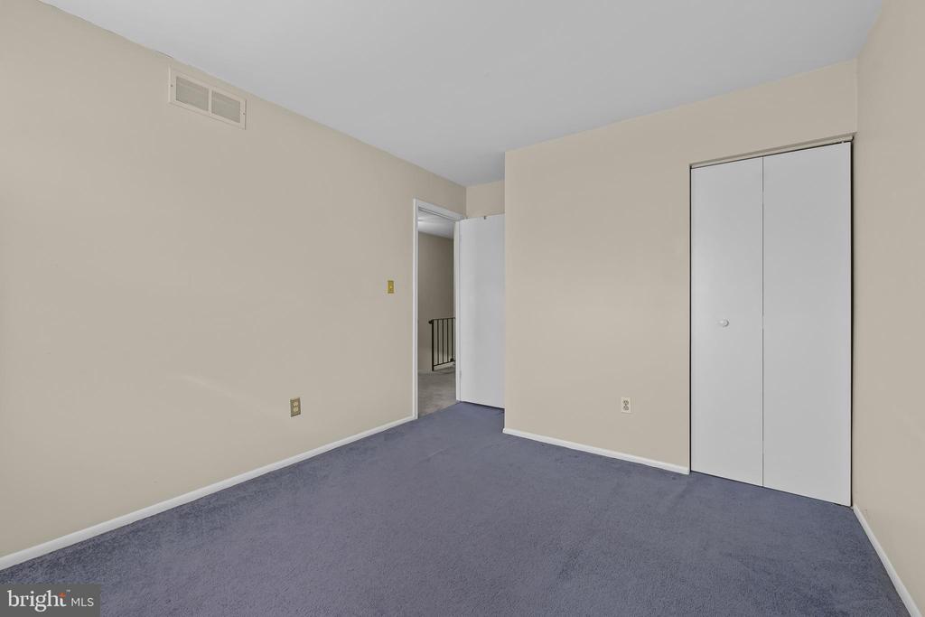 435 CALBURN COURT