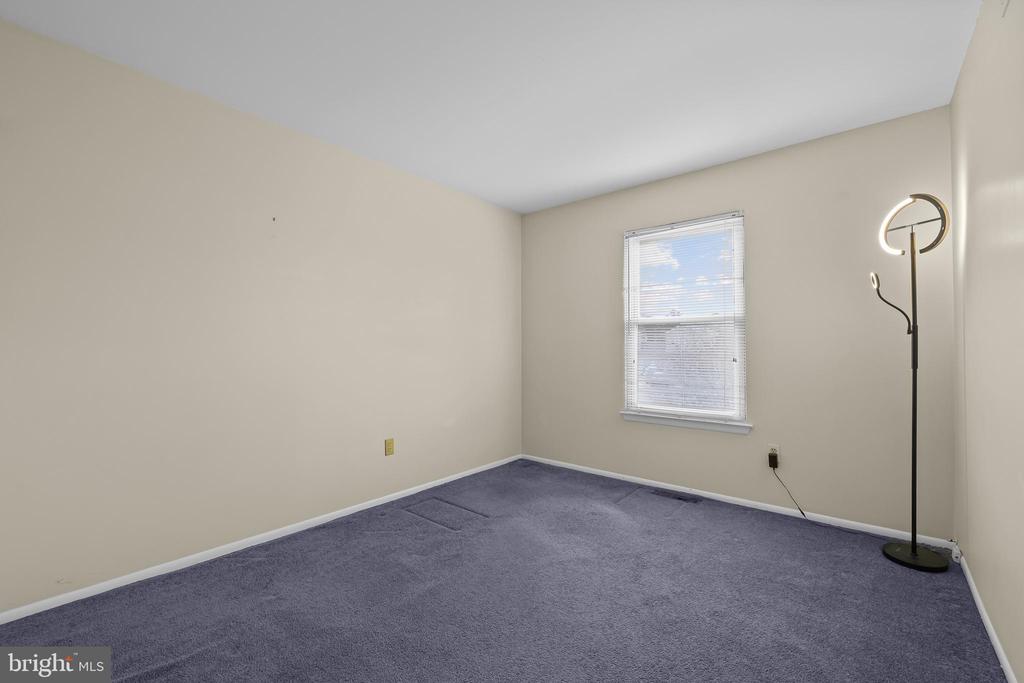 435 CALBURN COURT