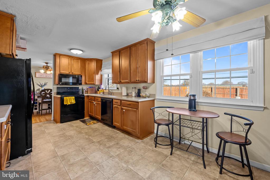 331 S BOOTH DRIVE