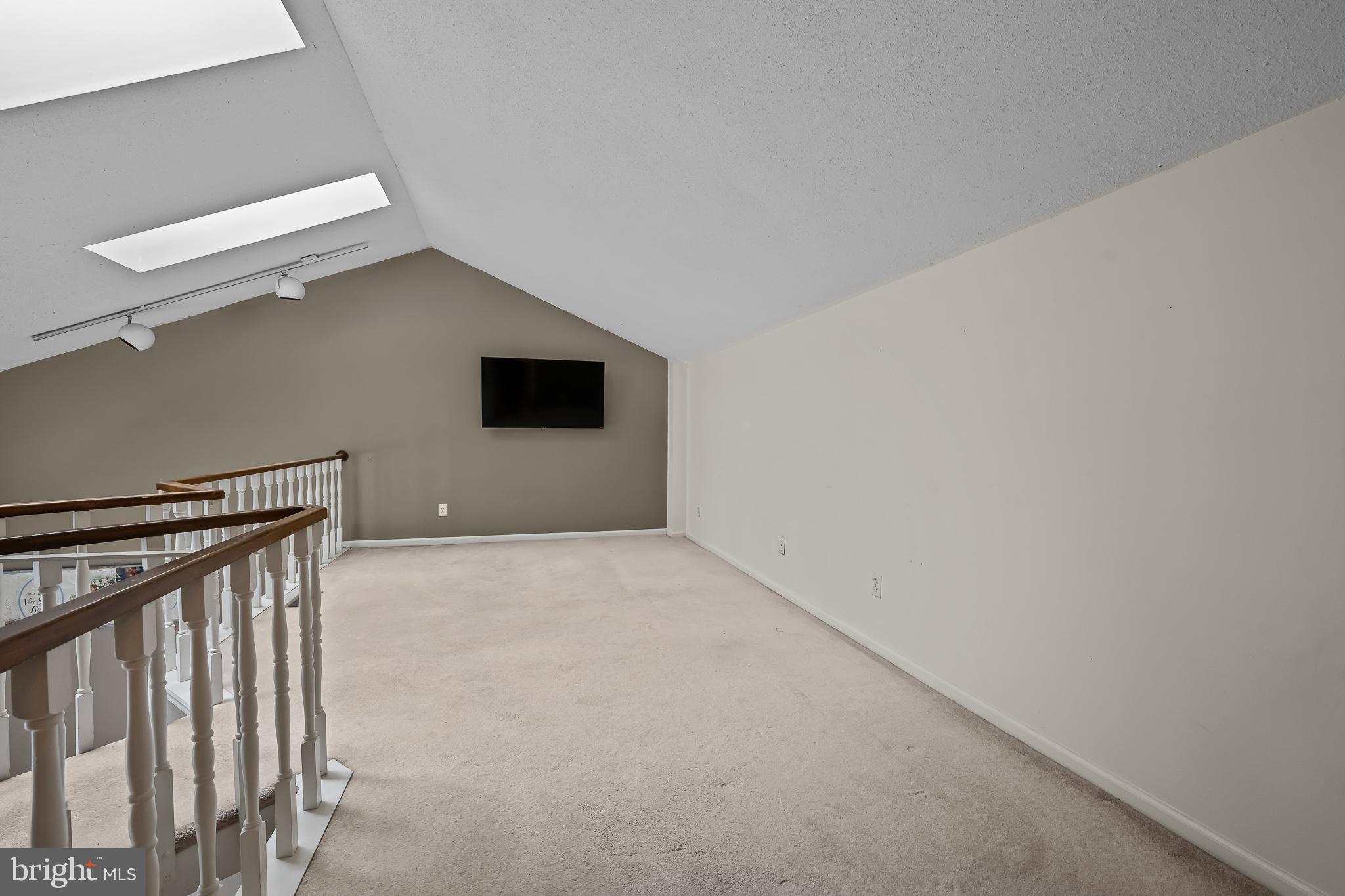 4511 CLAREMONT COURT