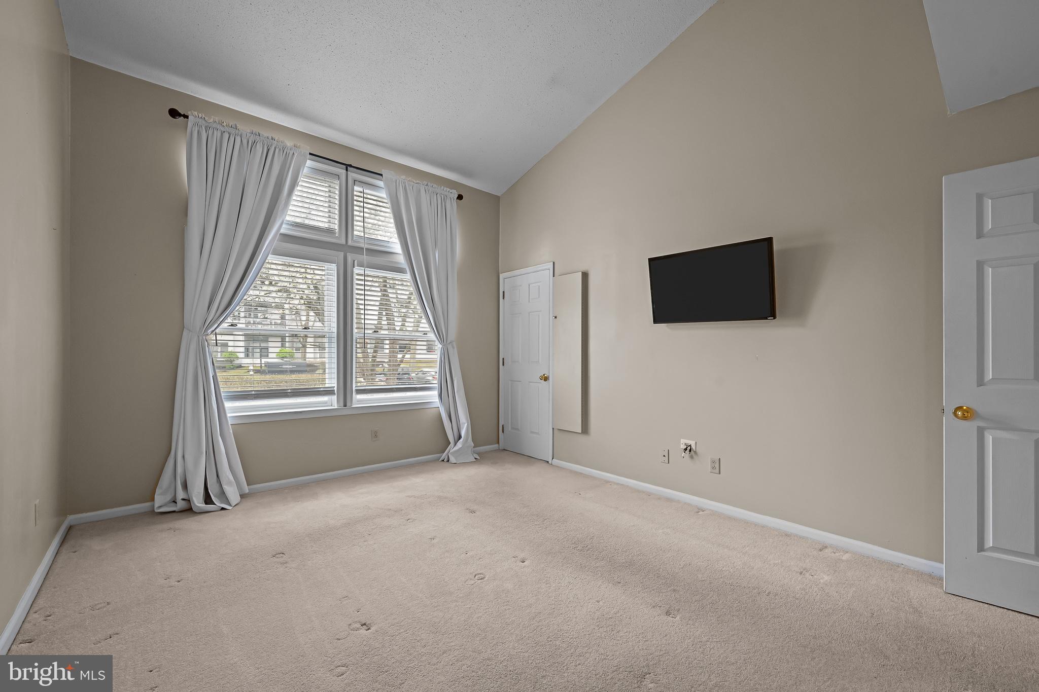 4511 CLAREMONT COURT