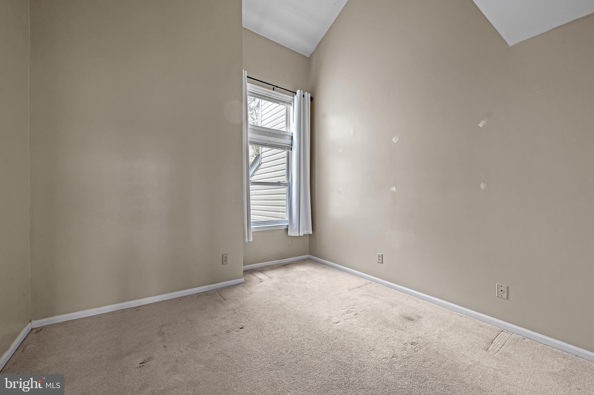 4511 CLAREMONT COURT