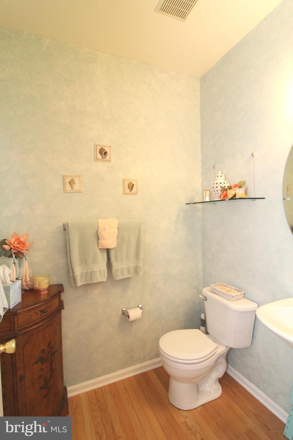 802 CHESAPEAKE COURT