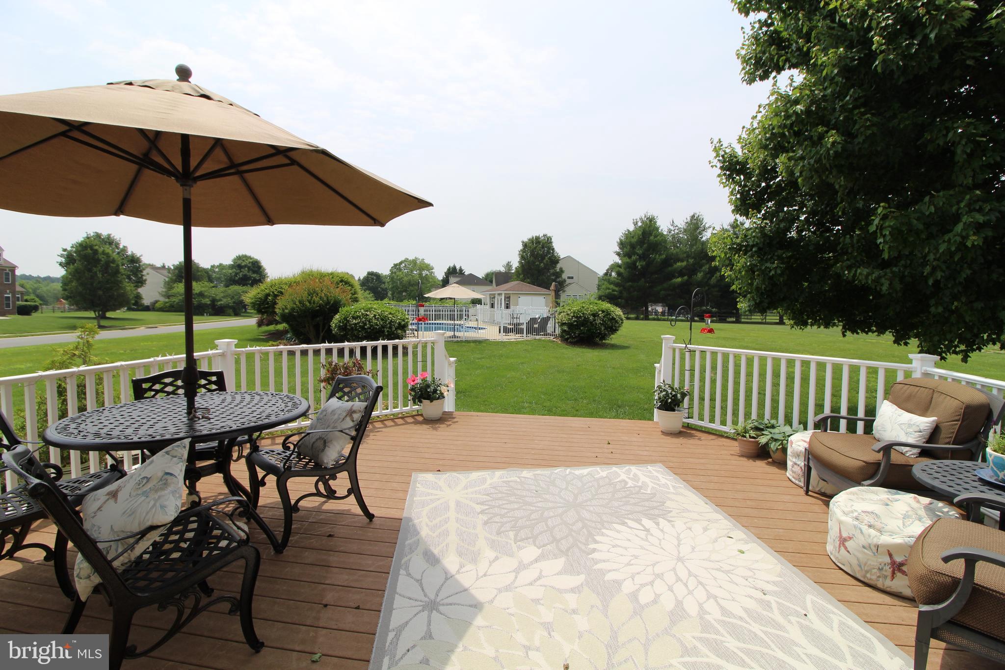 802 CHESAPEAKE COURT