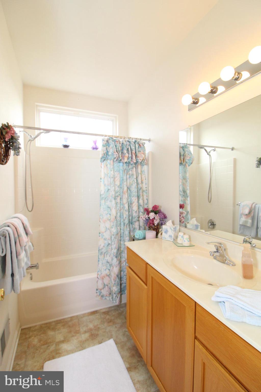 802 CHESAPEAKE COURT