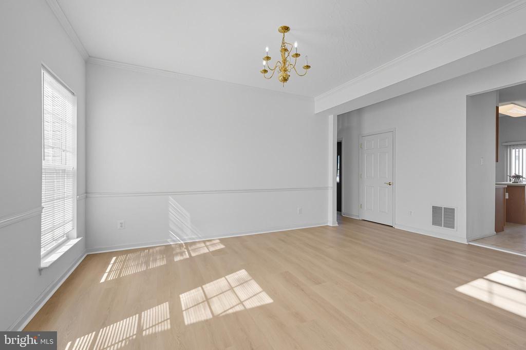34 CALVARESE DRIVE