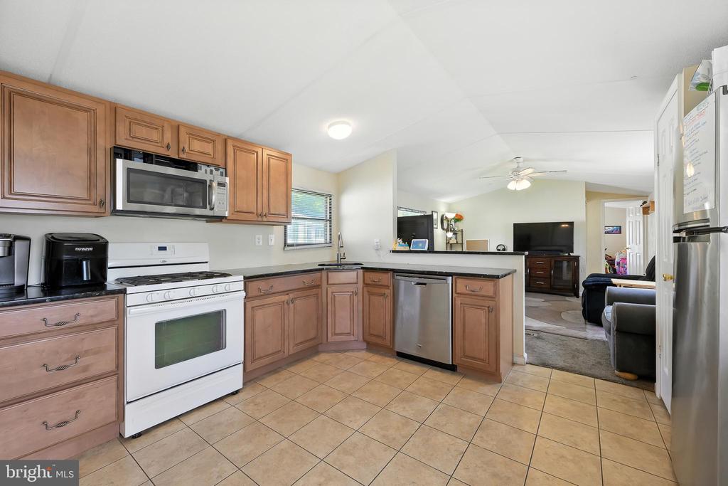 8 GYPSUM DRIVE 168