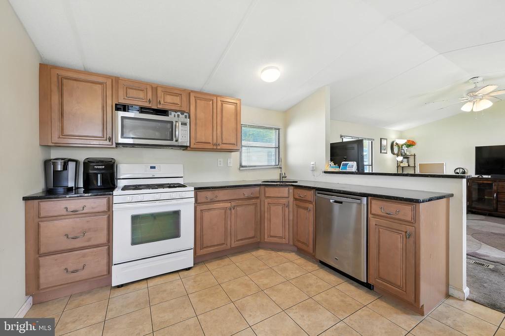 8 GYPSUM DRIVE 168