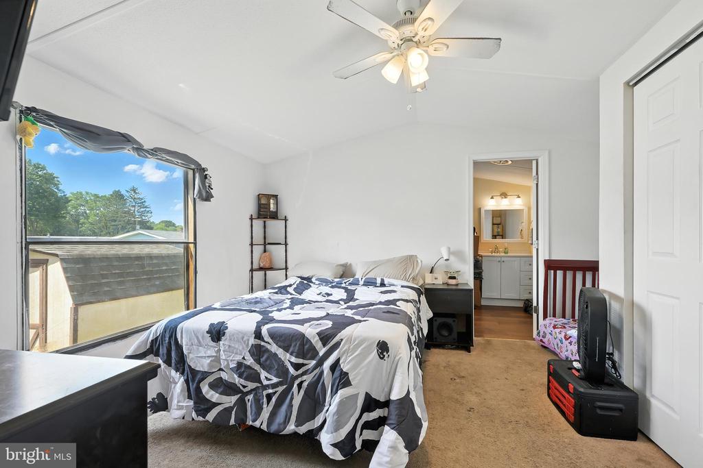 8 GYPSUM DRIVE 168