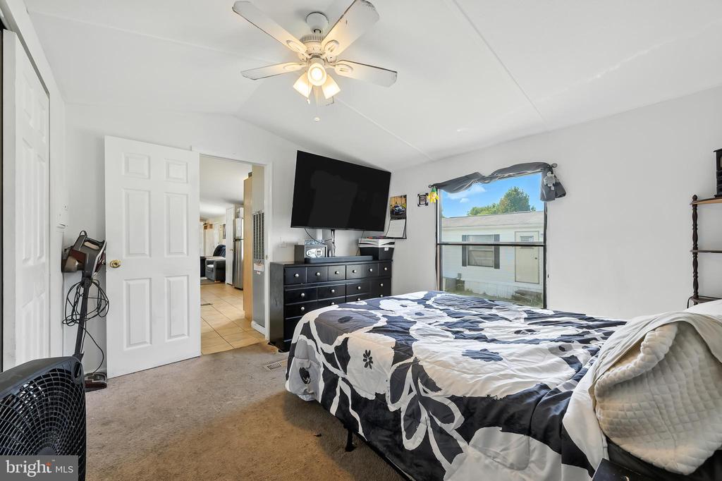 8 GYPSUM DRIVE 168