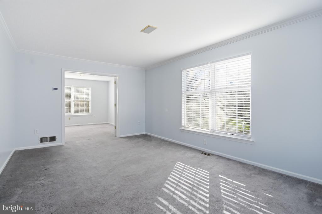 21 E MOYER DRIVE