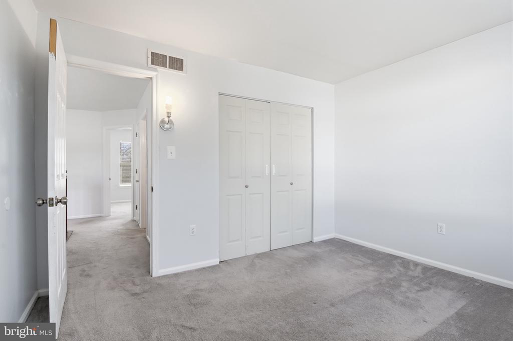 21 E MOYER DRIVE