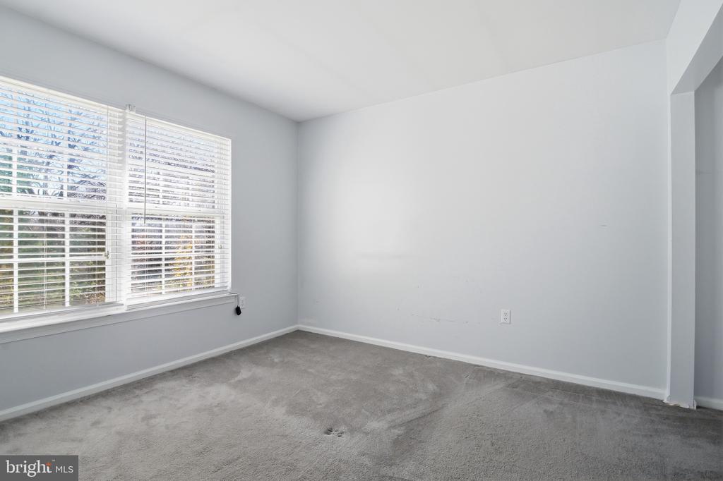 21 E MOYER DRIVE